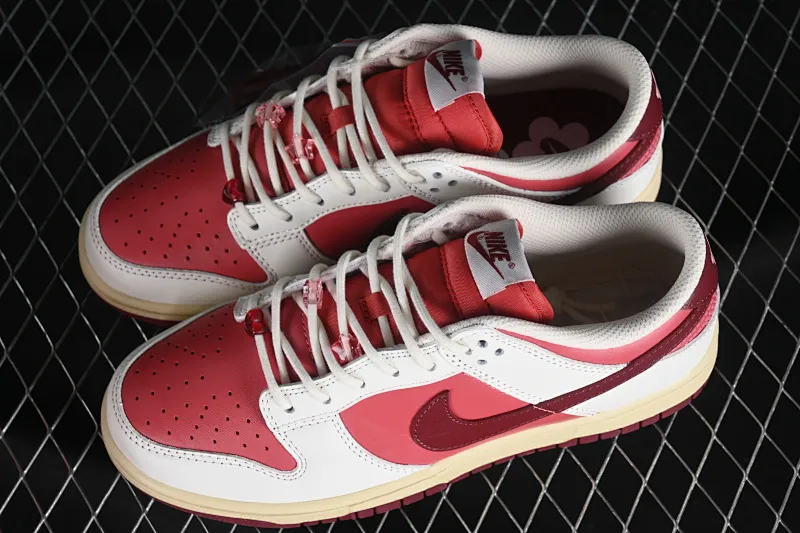 All categories Nk SB Dunk series Nk SB Dunk Low low-top sneakers Nk Dunk Low GS "Valentine's Day" Valentine's Day color SB low-top casual sneakers HF0736-161